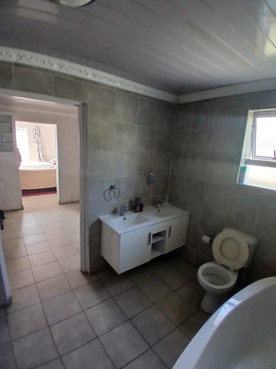 3 Bedroom Property for Sale in Haven Hills Eastern Cape